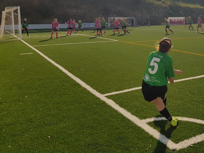 Portes i Automatismes Enric | Futbol femeni Teià