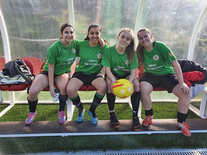 Equip Futbol Femení Teià | Portes i Automatismes Enric