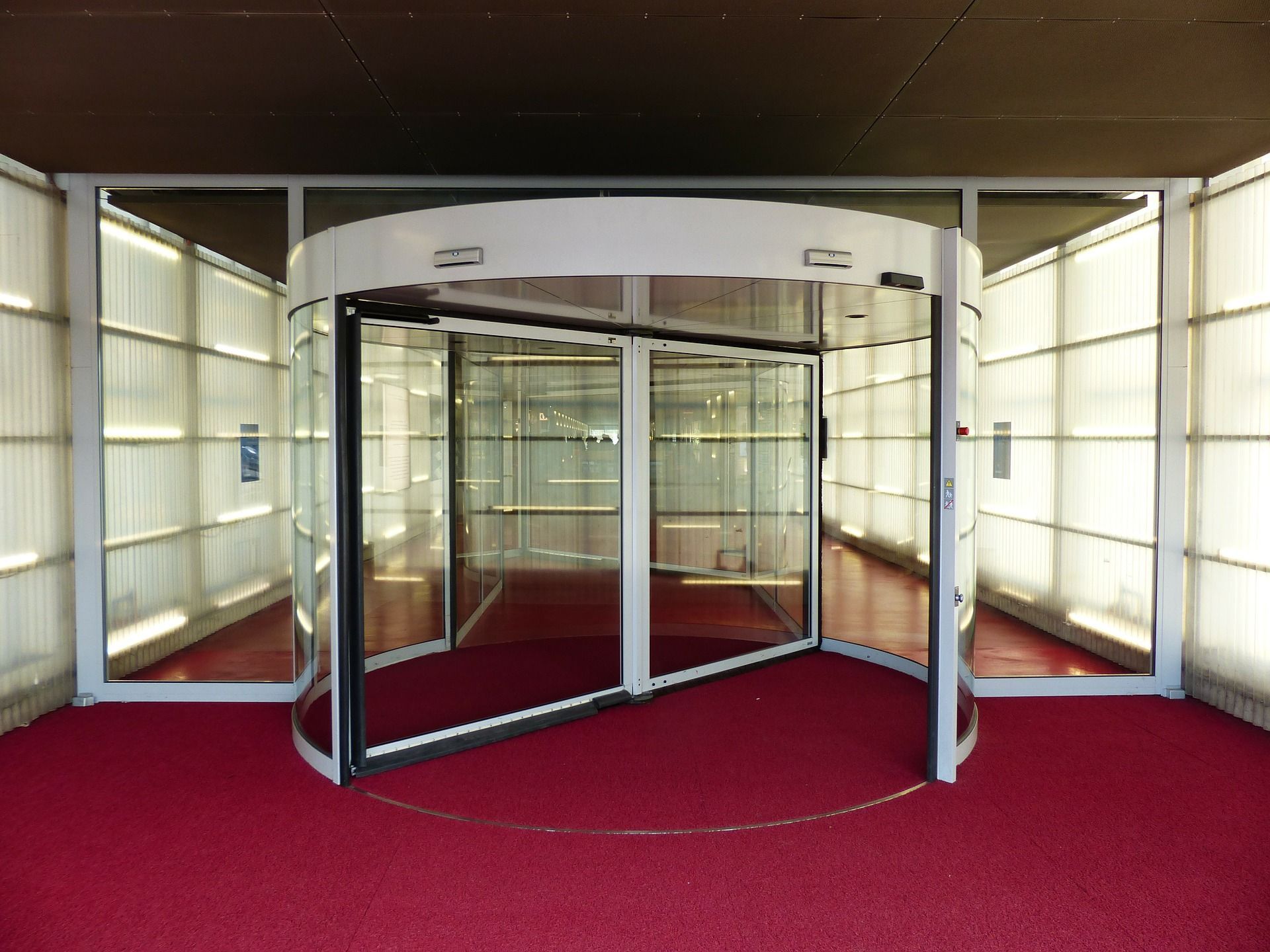 Seguretat en portes automàtiques | Portes i Automatismes Enric