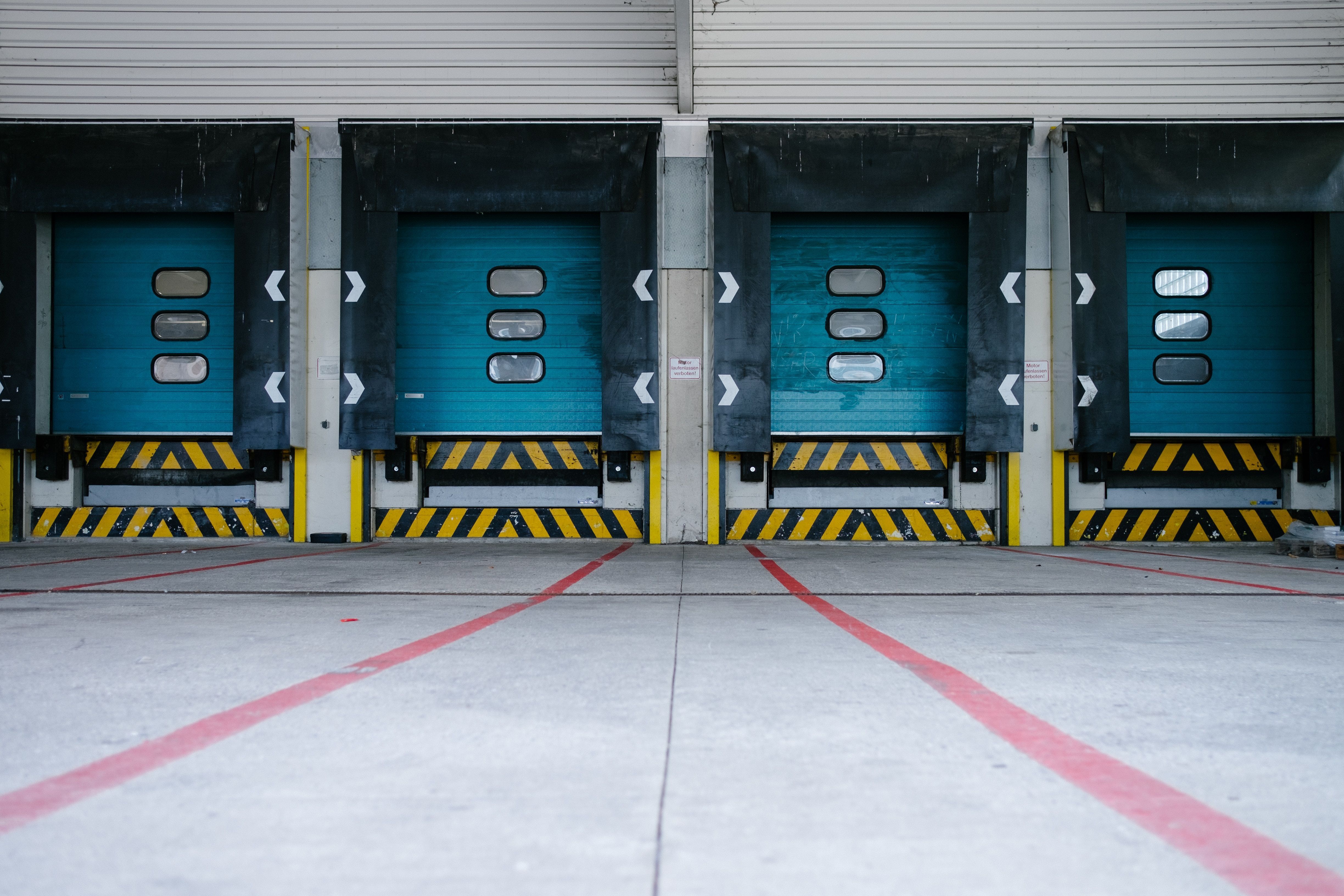 Seguretat en portes automàtiques | Portes i Automatismes Enric